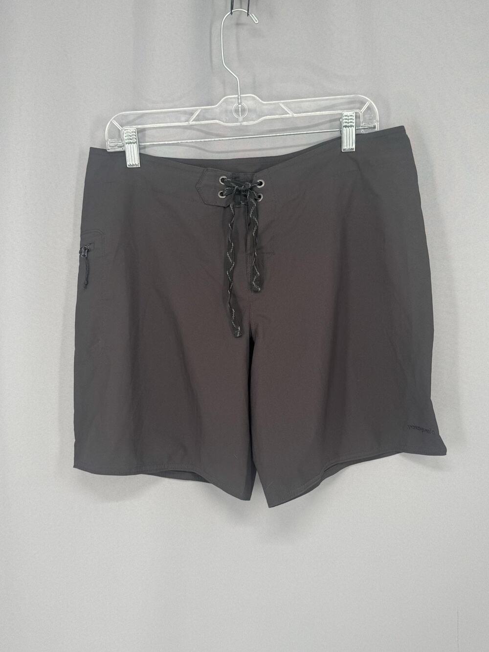 Patagonia Board Shorts Womens 10 Gray Drawstring Zip Pocket Surf Swim Beach
